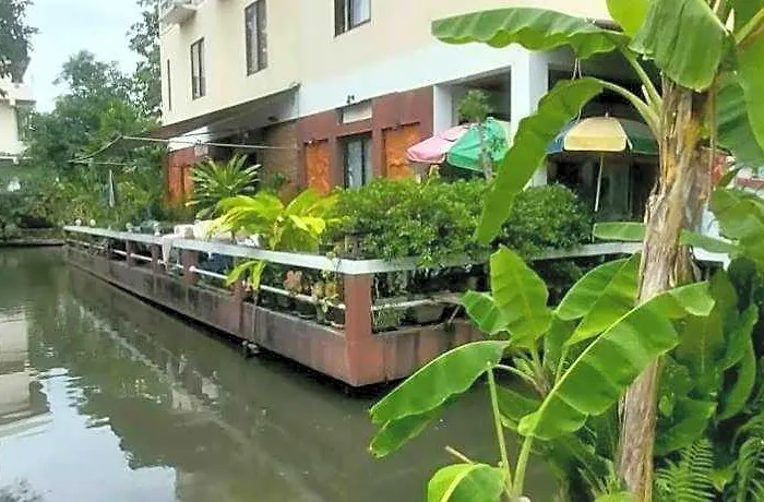 Phurahong Homestay