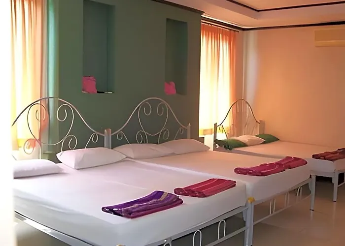 Phurahong Homestay Bangkok
