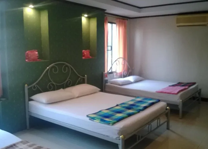Phurahong Homestay Bangkok